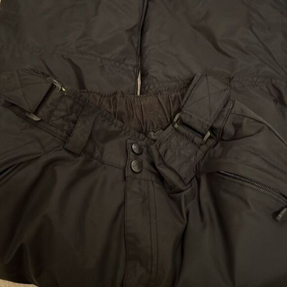 Youth boys size large black snow pants. - Picture 7 of 7